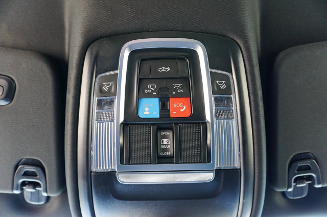 Used 2026 RAM 1500 Laramie w/ Sport Appearance Package AWD/4WD image 26