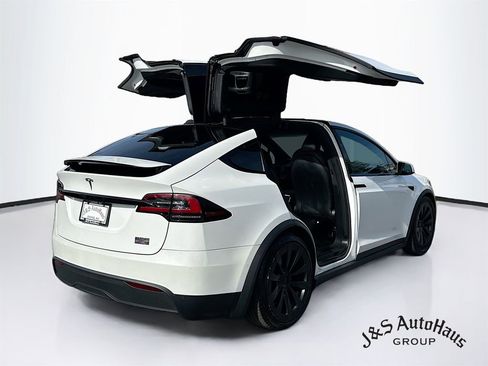 Used 2023 Tesla Model X Plaid AWD/4WD image 7
