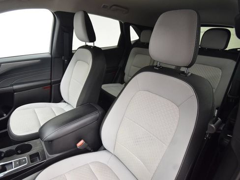 Used 2024 Ford Escape Active w/ Tech Pack #1 AWD/4WD image 12