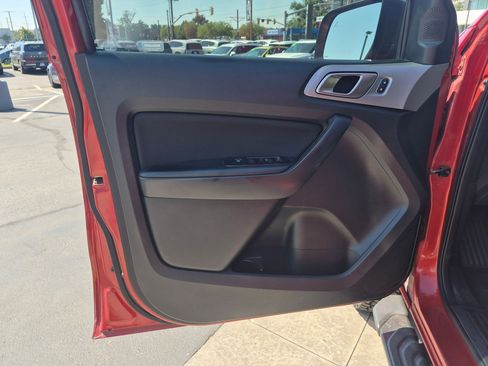 Used 2019 Ford Ranger XLT w/ Equipment Group 302A Luxury AWD/4WD image 13