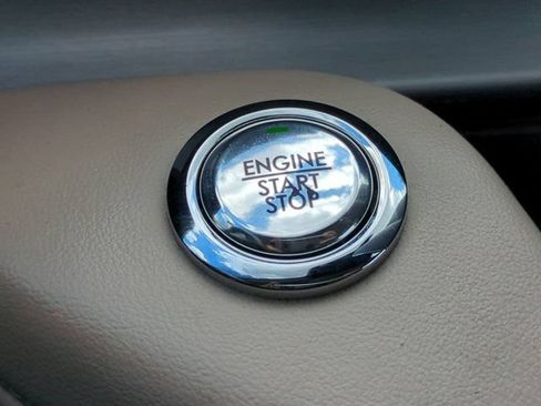 Used 2021 Lincoln Aviator 2WD image 39
