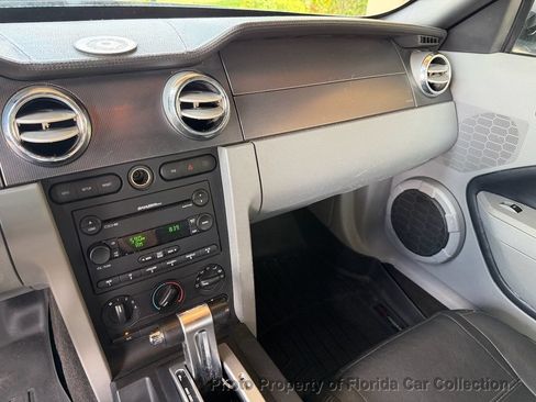 Used 2007 Ford Mustang GT Premium RWD image 8