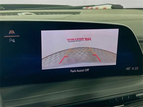 Used 2024 Cadillac XT4 Premium Luxury image 18