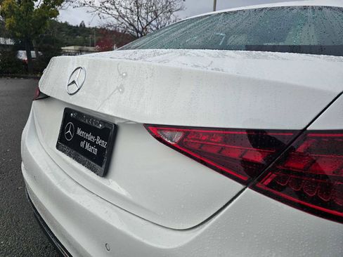 Used 2025 Mercedes-Benz C 300 Sedan image 16