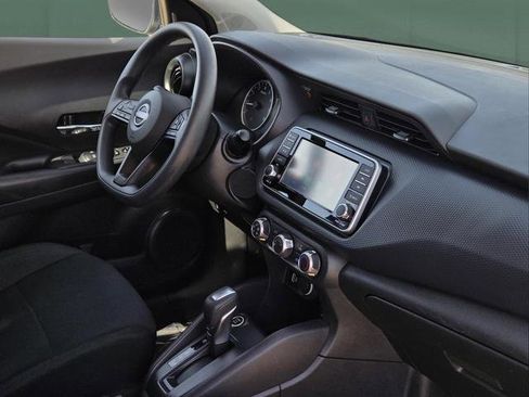 Used 2024 Nissan Kicks S image 29