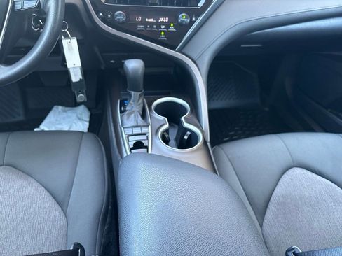 Used 2023 Toyota Camry LE AWD/4WD image 22