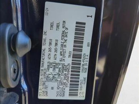 New 2025 Toyota Tundra SR5 image 18