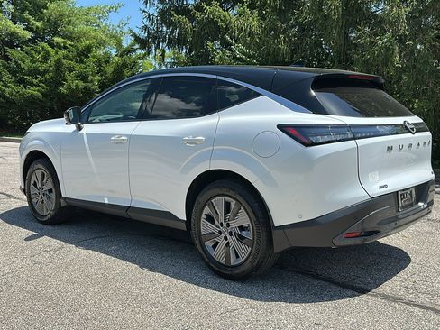 New 2025 Nissan Murano SL w/ Cargo Package AWD/4WD image 5