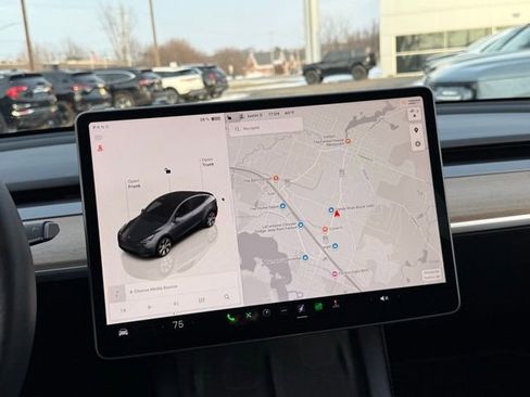 Used 2023 Tesla Model Y Long Range image 3