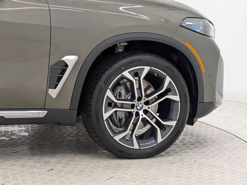 New 2026 BMW X5 xDrive40i image 12