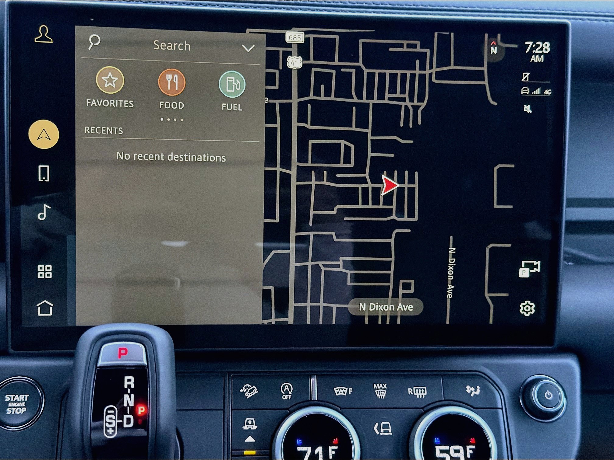New 2026 Land Rover Defender 110 X-Dynamic SE AWD/4WD image 32