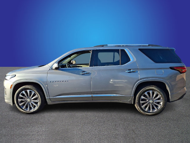 Used 2023 Chevrolet Traverse Premier w/ LPO, Floor Liner Package FWD image 7