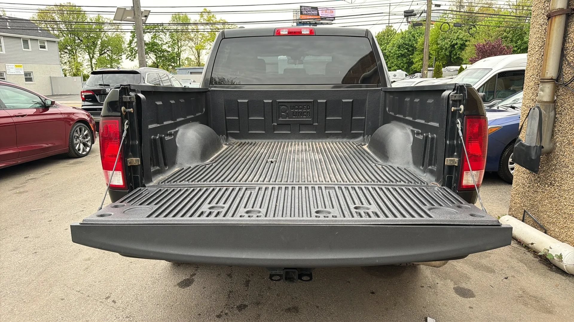 Used 2018 RAM 1500 4x4 Crew Cab w/ Protection Group image 23