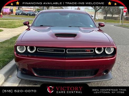 Used 2023 Dodge Challenger R/T image 2