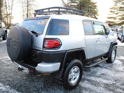 Used 2008 Toyota FJ Cruiser 4WD image 7