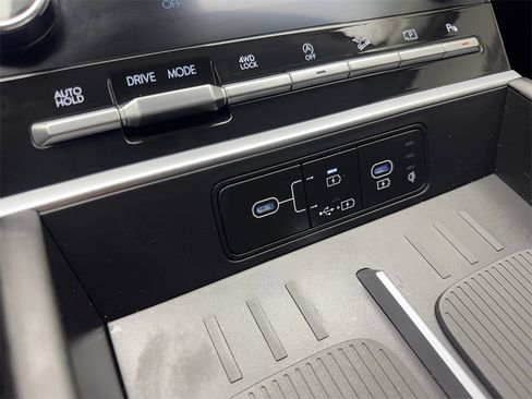 Used 2024 Hyundai Santa Fe XRT image 70