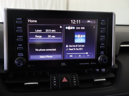 Used 2019 Toyota RAV4 XLE Premium w/ Cold Weather Package AWD/4WD image 16