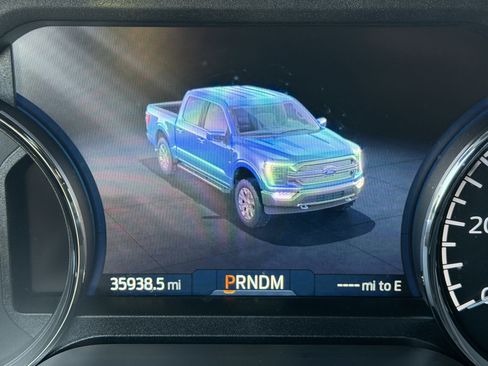 Certified 2022 Ford F150 XLT w/ Equipment Group 302A High image 14