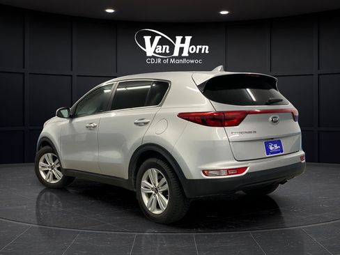 Used 2017 Kia Sportage LX FWD image 5