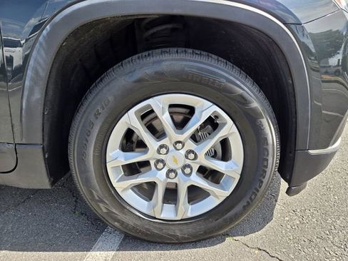 Used 2018 Chevrolet Traverse LT AWD/4WD image 22