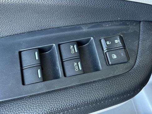 Used 2022 Honda Pilot Touring image 13