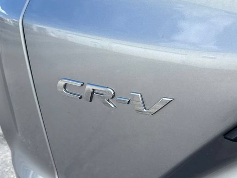 Used 2018 Honda CR-V LX image 11