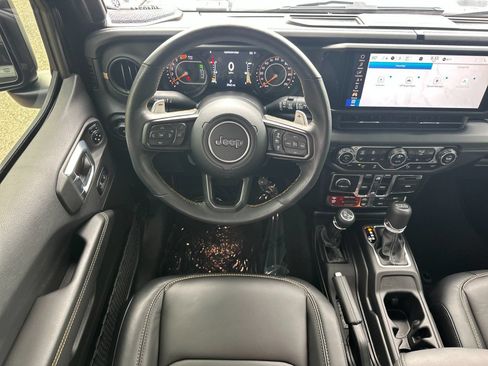Used 2024 Jeep Wrangler Unlimited Rubicon 392 AWD/4WD image 19