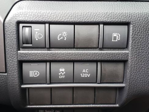 New 2025 Toyota Tacoma TRD Off-Road image 18