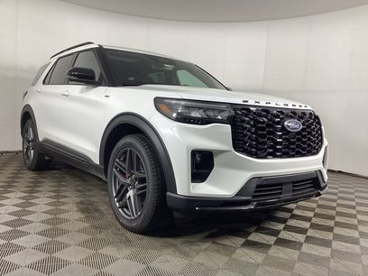 New 2026 Ford Explorer ST-Line w/ ST-Line Street Pack