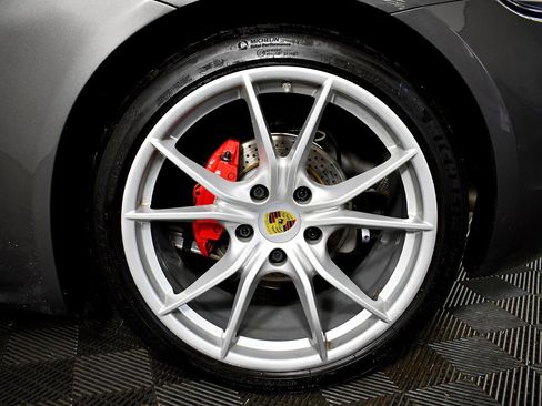 Used 2017 Porsche 718 Cayman S image 43