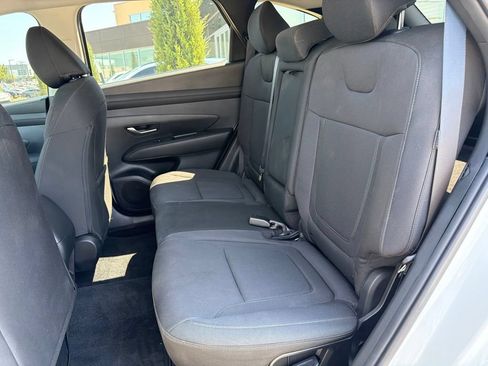 Certified 2026 Hyundai Tucson SE FWD image 11