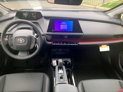 New 2026 Toyota Prius XSE image 5