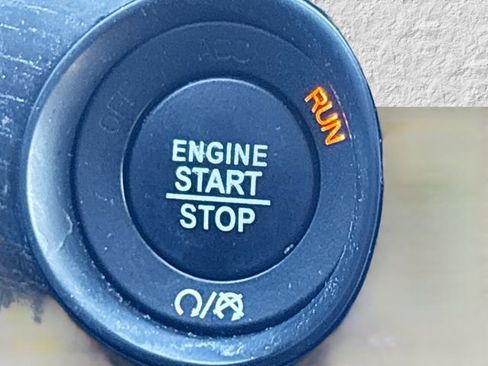 Used 2021 Jeep Grand Cherokee Summit w/ Platinum Series Group image 35