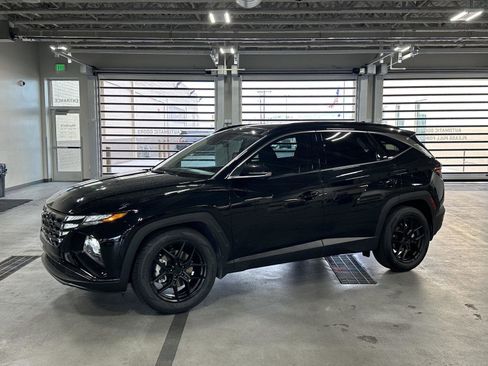 Certified 2023 Hyundai Tucson Limited FWD image 1