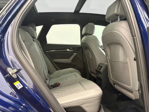 Used 2019 Audi SQ5 Premium Plus w/ Premium Plus Package AWD/4WD image 14