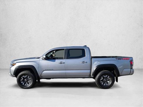 Certified 2021 Toyota Tacoma TRD Off-Road image 8