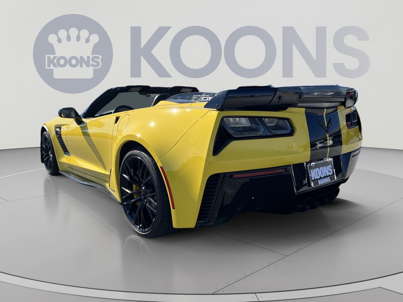 Used 2016 Chevrolet Corvette Z06 w/ 3LZ Preferred Equipment Group RWD image 4