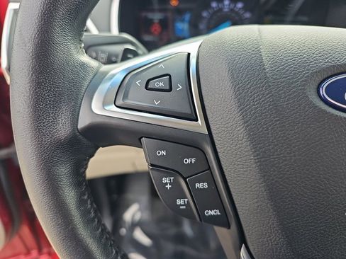 Used 2019 Ford Edge Titanium w/ Class II Trailer Tow Package image 17