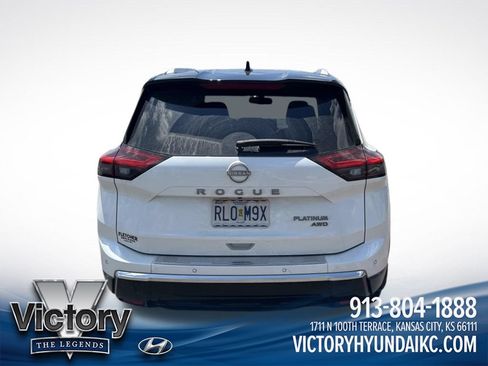 Used 2024 Nissan Rogue Platinum w/ Platinum Premium Package AWD/4WD image 7