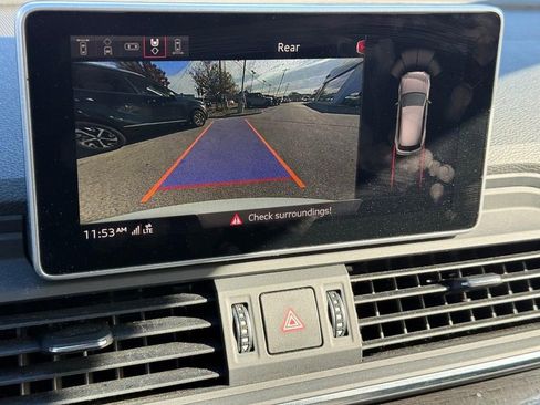 Used 2018 Audi Q5 Prestige w/ Prestige Package image 18