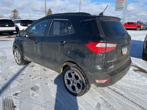 Used 2021 Ford EcoSport SE w/ SE Convenience Package image 4