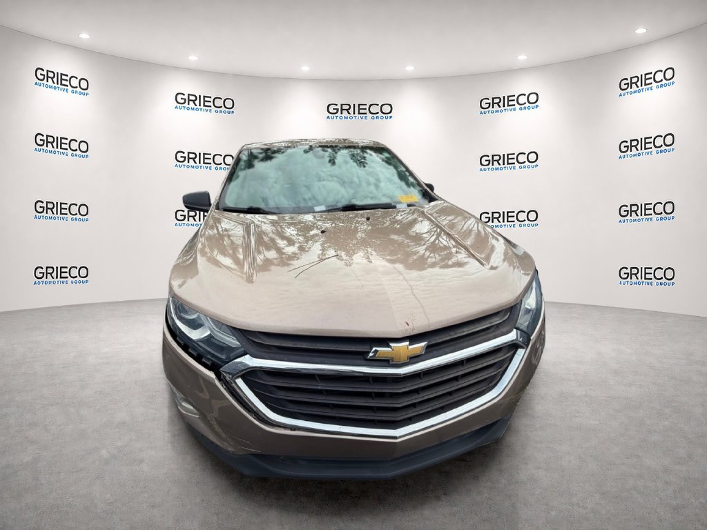 Used 2018 Chevrolet Equinox LS FWD image 2