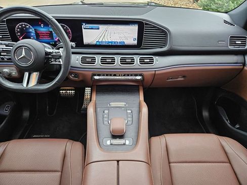 Used 2024 Mercedes-Benz GLS 450 4MATIC image 28