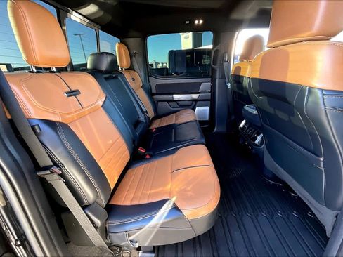 Certified 2023 Ford F150 Platinum w/ Equipment Group 701A High image 17