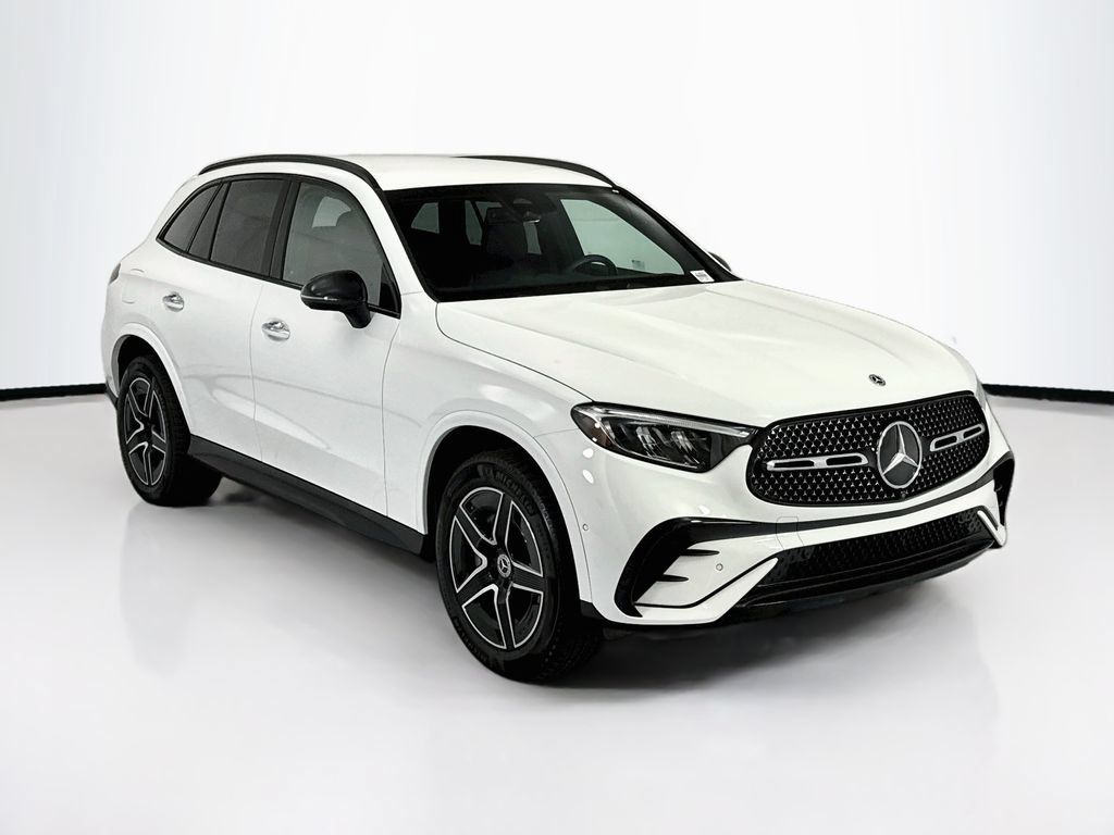 Certified 2026 Mercedes-Benz GLC 300 4MATIC image 3