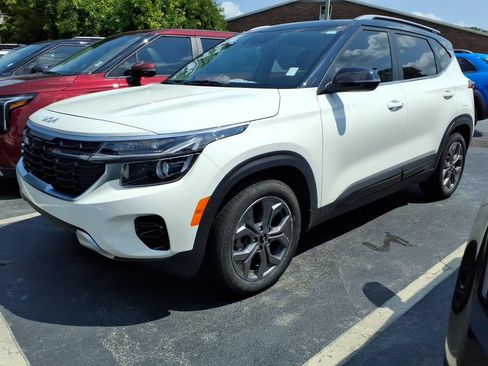 Used 2024 Kia Seltos S FWD image 5