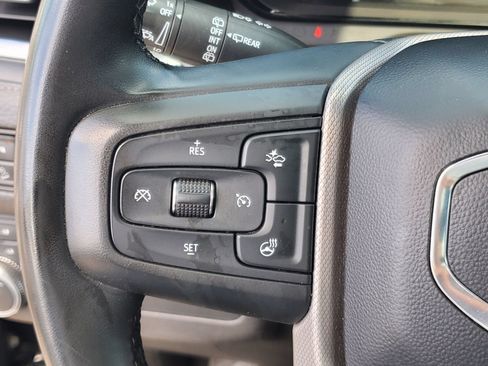 Used 2023 GMC Yukon XL Denali AWD/4WD image 25