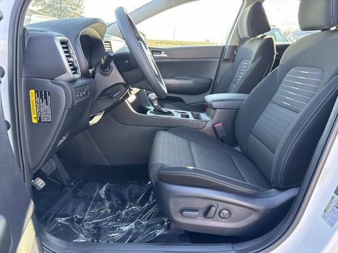 Used 2022 Kia Sportage LX w/ LX AWD Value Edition Package image 23