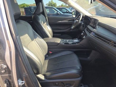 Certified 2023 INFINITI QX60 Luxe w/ Cargo Package FWD image 14