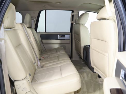 Used 2014 Ford Expedition EL XLT w/ Equipment Group 202A image 13